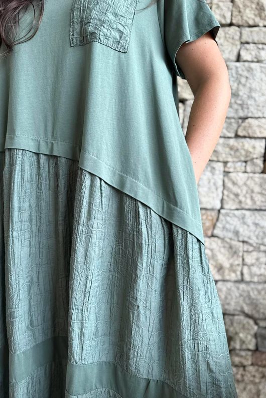 Tasha Damask T Shirt Maxi Dress Khaki